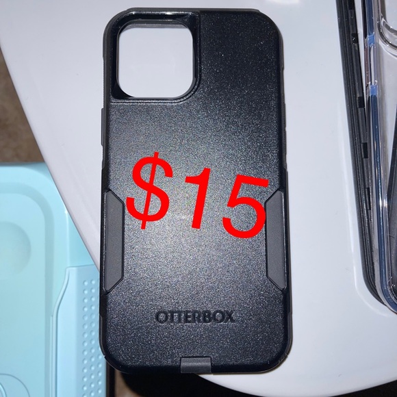 iPhone 12 Pro Max phone cases - Picture 6 of 8